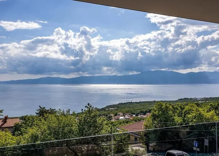Luxury Sea View Dijana With Infinity Pool & Jacuzzi Near Rijeka Villa Kostrena