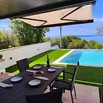 Lux Villa Dijana - Privat Infinity Pool-Jacuzzi-Sea View ヴィラ