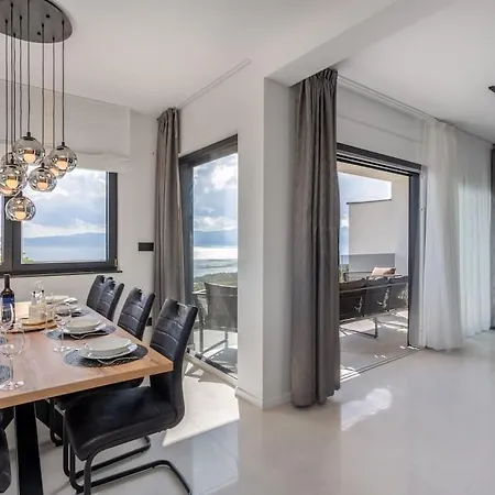 Luxury Sea View Dijana With Infinity Pool & Jacuzzi Near Rijeka Villa Kostrena