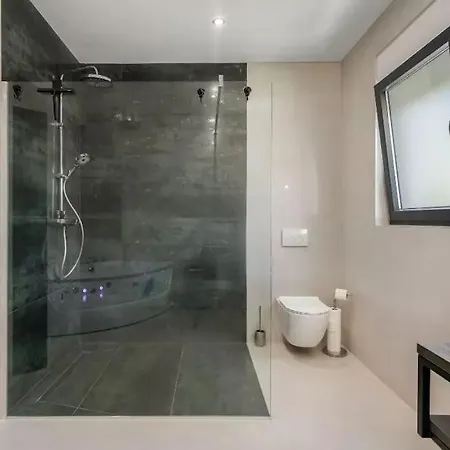 Villa Luxury Sea View Dijana With Infinity Pool & Jacuzzi Near Rijeka