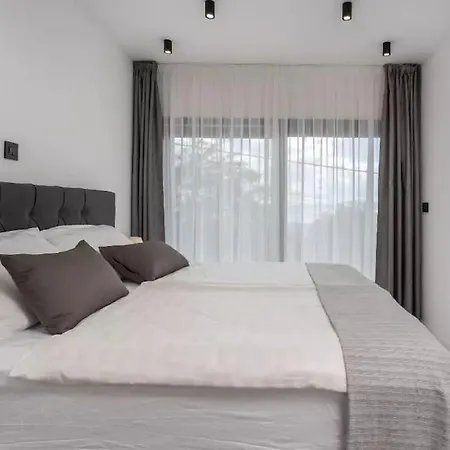 Villa Luxury Sea View Dijana With Infinity Pool & Jacuzzi Near Rijeka *