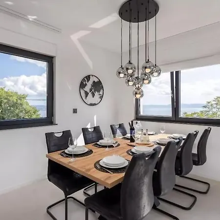 Luxury Sea View Dijana With Infinity Pool & Jacuzzi Near Rijeka *