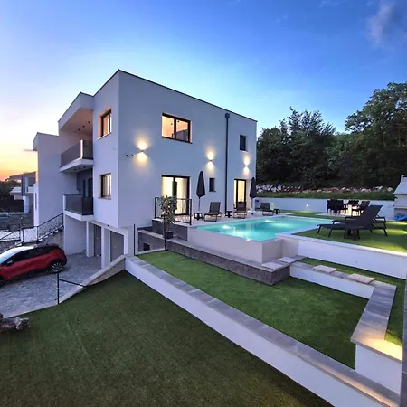 Dijana - Panoramski Pogled Na Villa Kostrena