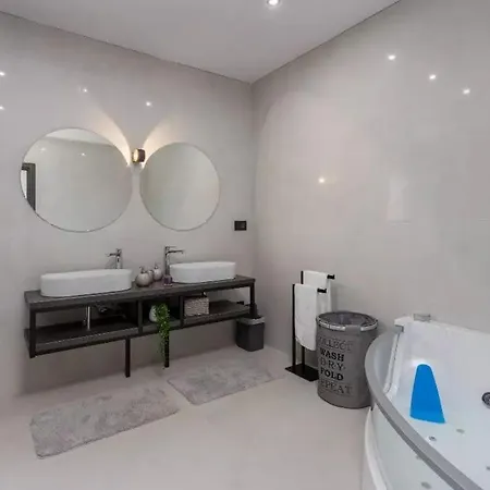 Luxury Sea View Dijana With Infinity Pool & Jacuzzi Near Rijeka Villa *