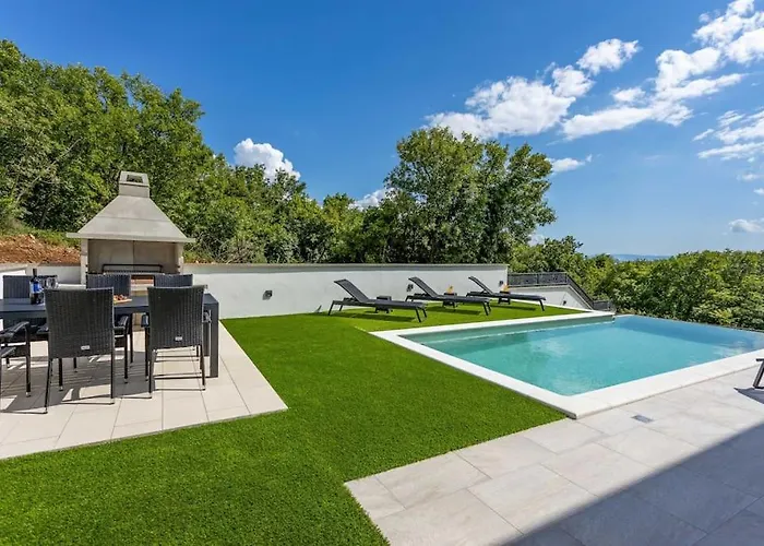 Luxury Sea View Dijana With Infinity Pool & Jacuzzi Near Rijeka 빌라 *