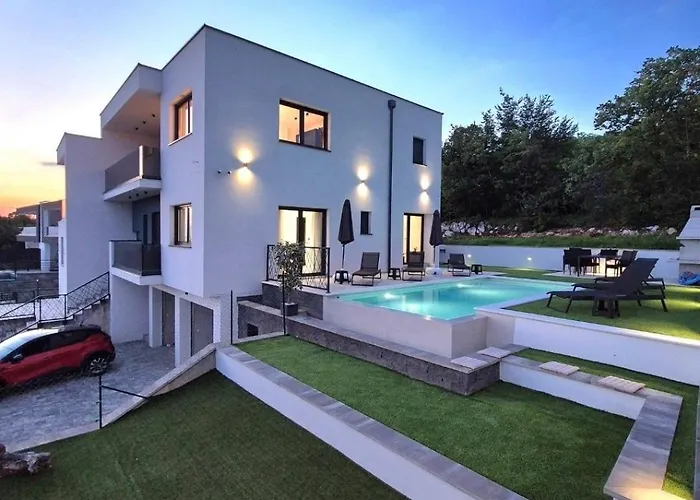 Luxury Sea View Dijana With Infinity Pool & Jacuzzi Near Rijeka