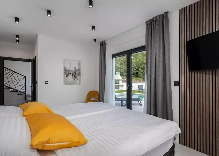 Luxury Sea View Dijana With Infinity Pool & Jacuzzi Near Rijeka 빌라